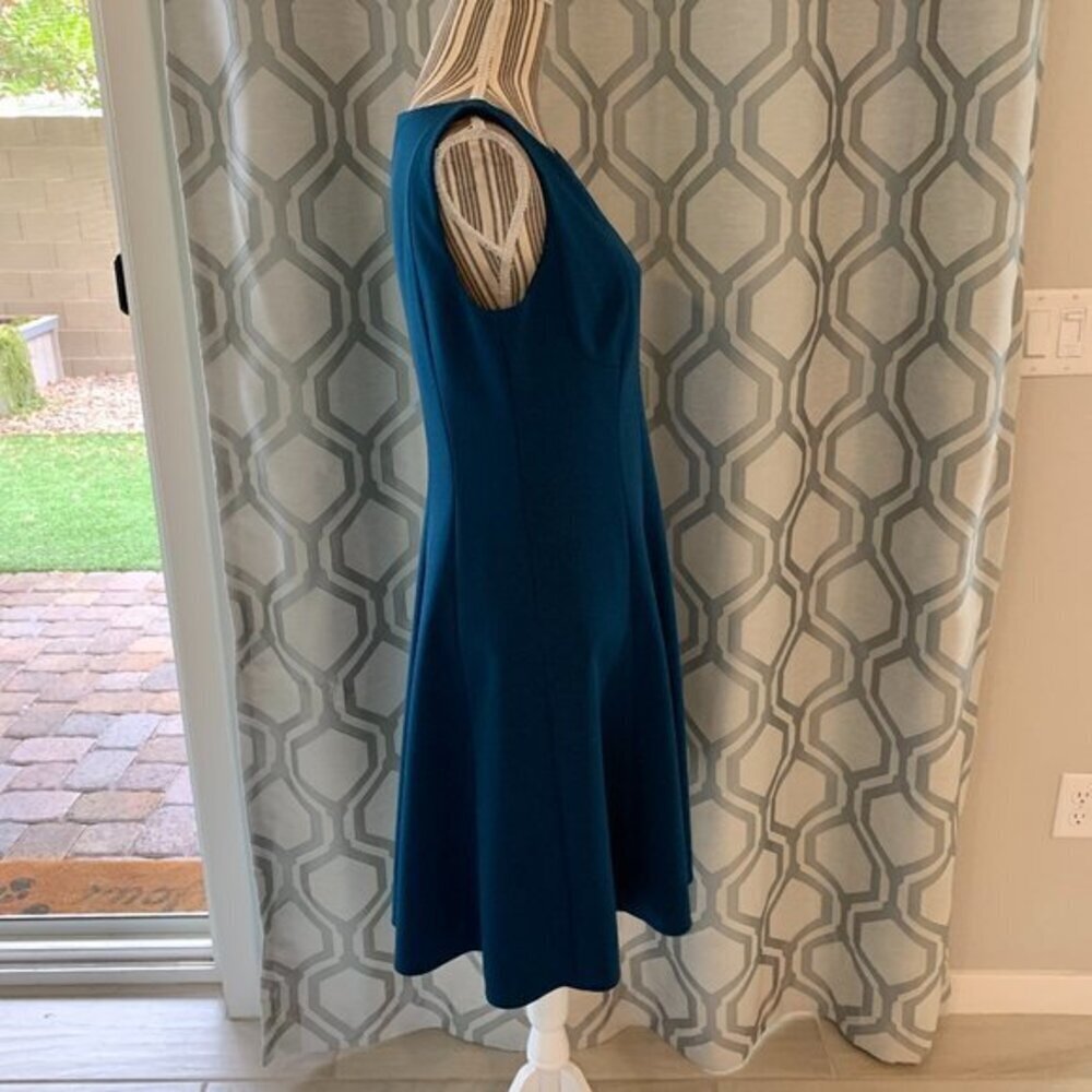 T Tahari Alexina Fit-and-Flare Dress NWT - Picture 8 of 13